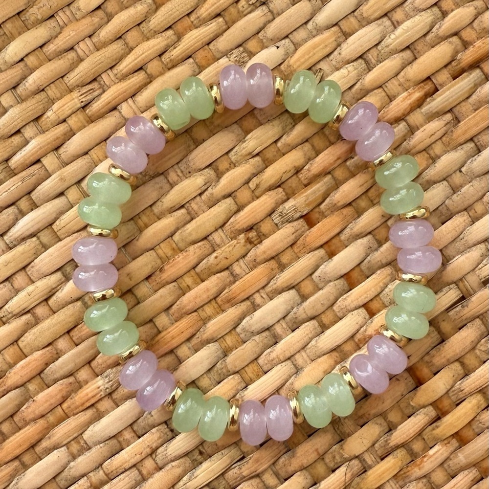 Pastel Glass Beaded Bracelet - Picture 3 of 7